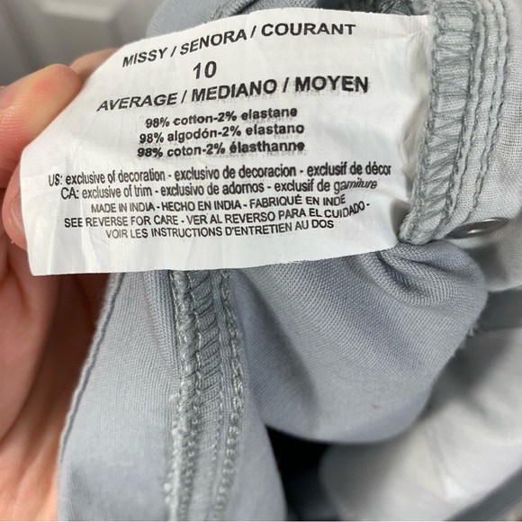 Gloria Vanderbilt Marisa Belted Shorts Gray Size 10 - Picture 4 of 4